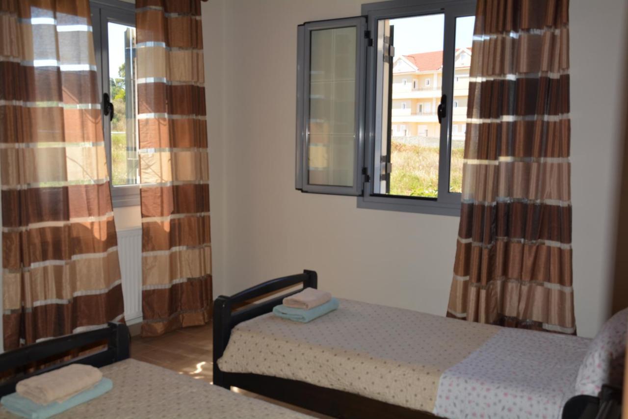 Lotus Sea View Apartments Lixouri Exterior photo