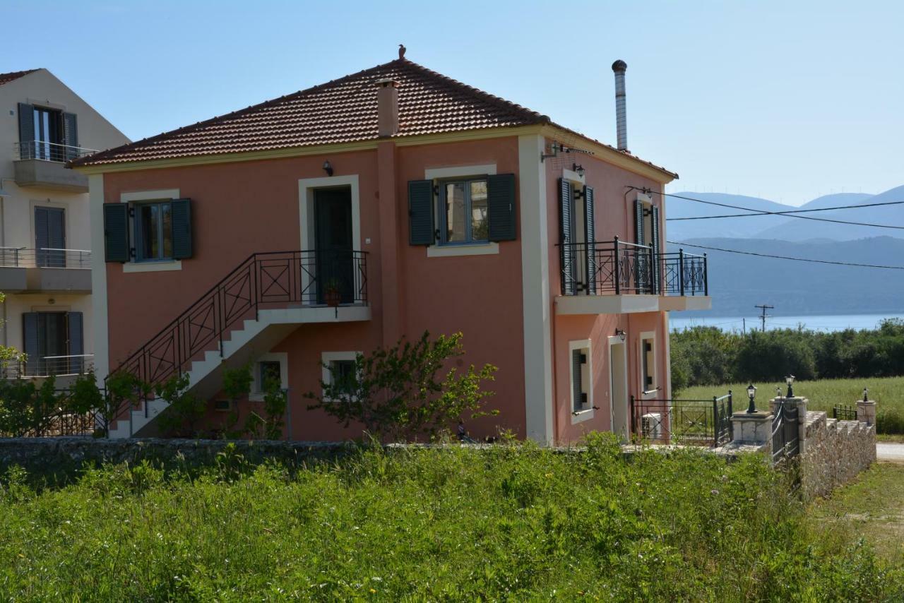 Lotus Sea View Apartments Lixouri Exterior photo