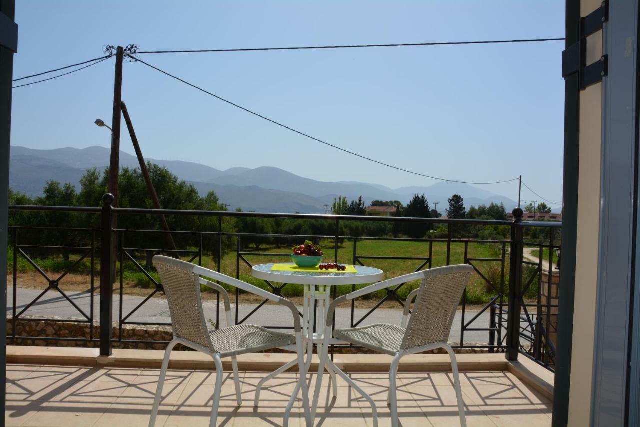 Lotus Sea View Apartments Lixouri Exterior photo