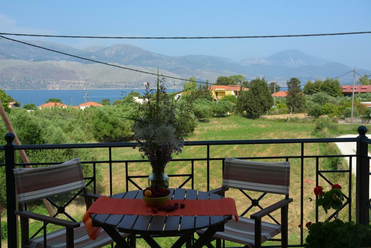 Lotus Sea View Apartments Lixouri Exterior photo